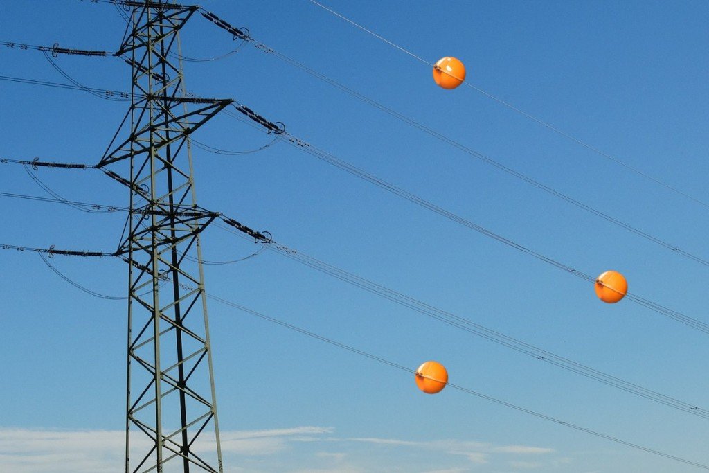 Powerline-aerial-marker-ball.jpg